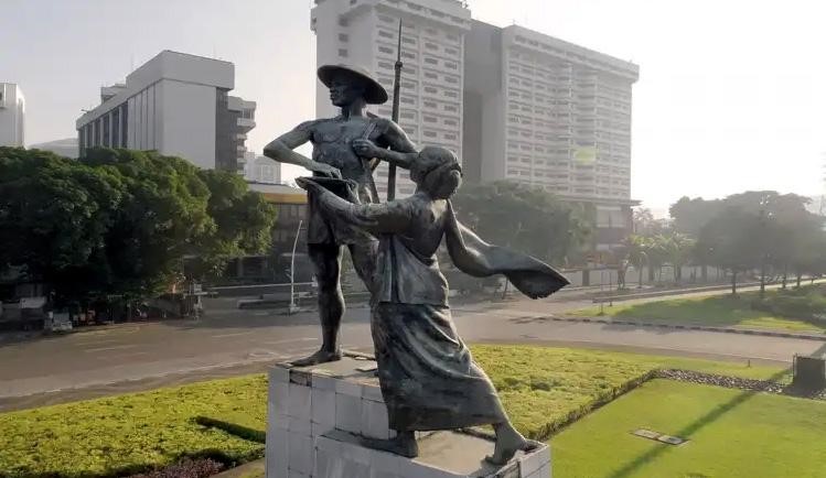 Asal Usul Patung Tugu Tani Jakarta Pusat