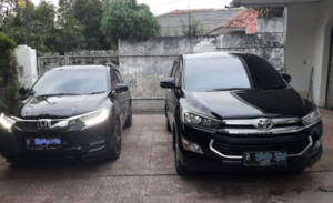 Rental Mobil Jakarta Timur Lepas Kunci 