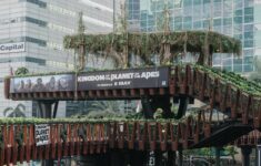 Keren! 20th Century Studios Hadirkan Instalasi “Kingdom of the Planet of the Apes” di Jakarta