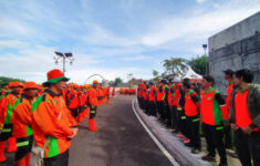 Ratusan Personel Satpol PP dan Petugas Kebersihan Dikerahkan Jelang HUT ke-497 Kota Jakarta