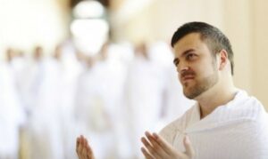 Daftar Perlengkapan yang Harus di Bawa Jemaah Haji 
