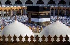 Rangkaian Doa Sebelum Berangkat Haji Hingga di Tanah Suci Lengkap, Yuk Amalkan!