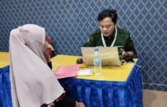 Puluhan Orang Tua Padati Posko Akibat Kendala Teknis Penerimaan PPDB Jakarta 2024