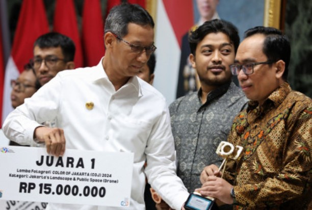 Kominfo Umumkan Para Pemenang dalam Penganugerahan Lomba Fotografi Color of Jakarta 2024
