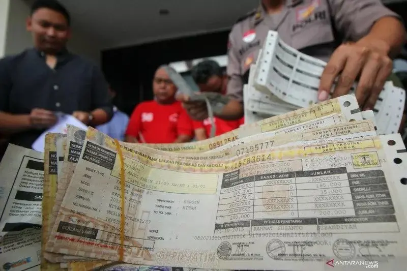 Cara Menghitung Denda Pajak Mobil di Jakarta