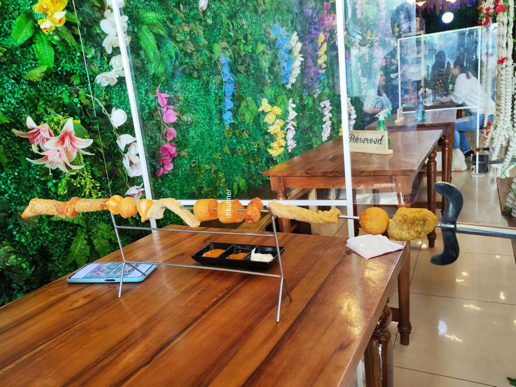 10 Rekomendasi Tempat Makan Dilengkapi Playground di Jakarta, Kids ...