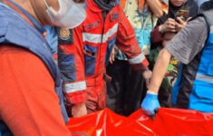 Ditemukan Lima Korban Tewas di Kamar Mandi pada Kebakaran Gudang Perabot di Jatiasih, Bekasi