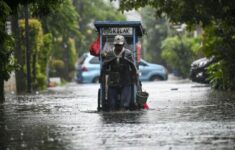 BPBD Laporkan Empat RT di Jakarta Timur Terendam Banjir Imbas Luapan Kali Ciliwung