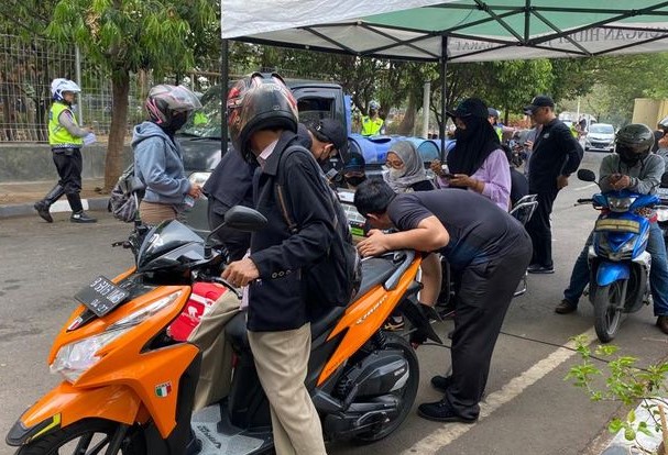 Upaya Pemerintah Kota Jakarta Utara Mencegah Polusi Udara melalui Razia Uji Emisi Kendaraan Bermotor