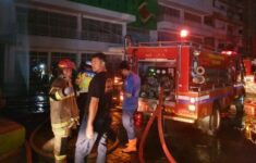 Warga Panik Saat Kebakaran Gudang Trafo RS Citra Arafiq, Instalasi Listrik Diduga Jadi Biang Kerok