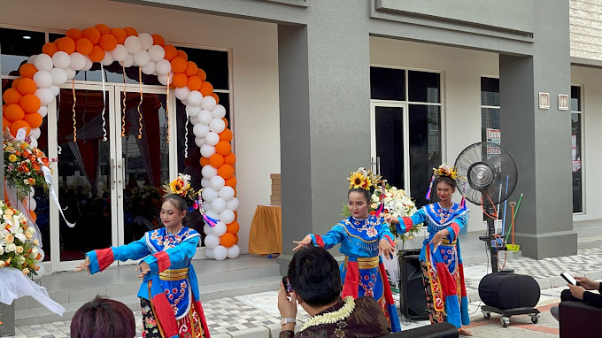 Tempat Sewa Baju Adat di Jakarta 