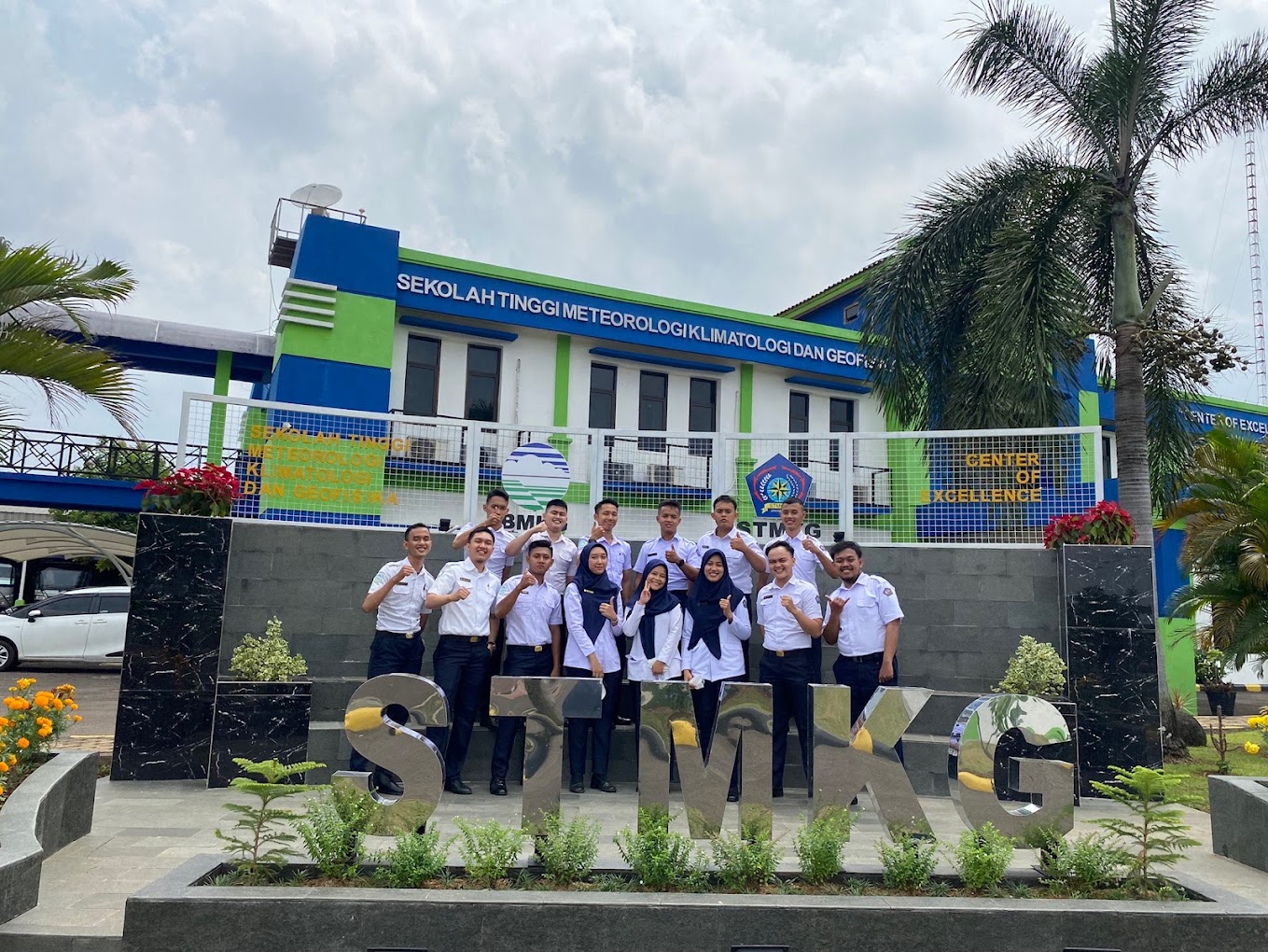 Sekolah Kedinasan yang Bisa Langsung Jadi PNS Setelah Lulus