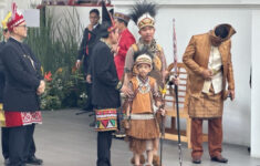 Kenakan Baju Adat Papua, Gibran Rakabuming Hadir di Upacara Peringatan HUT ke-79 RI di Istana Merdeka