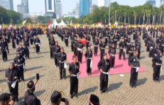 Ribuan Pesilat PSHT Semarakkan HUT ke-79 RI, Ikuti Long March dan Atraksi Bela Diri yang Memukau