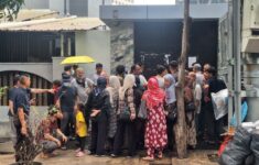 Sebut Biaya Bantuan Hidup Tak Lagi Cukup, 100 Pengungsi Dirikan Tenda Depan Kantor UNHCR