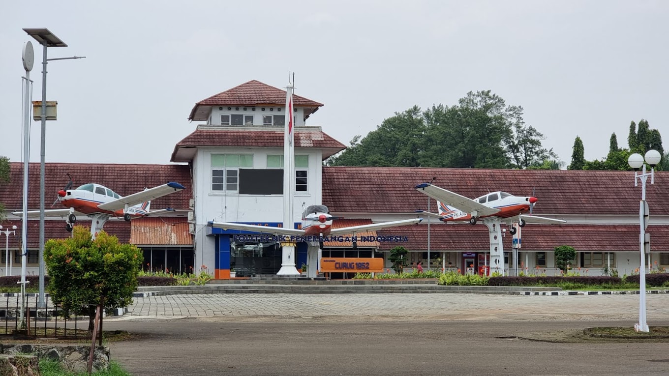 Sekolah Kedinasan yang Bisa Langsung Jadi PNS Setelah Lulus