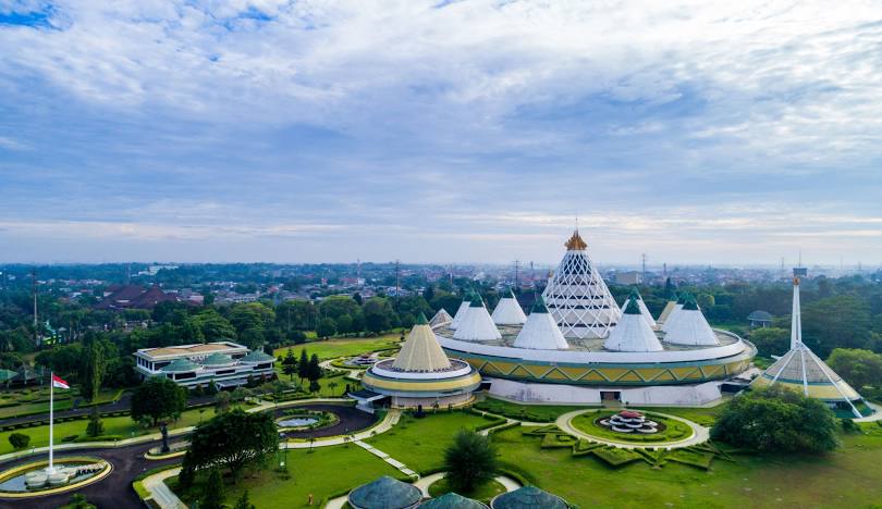 Tempat Wisata Dekat Halte Transjakarta