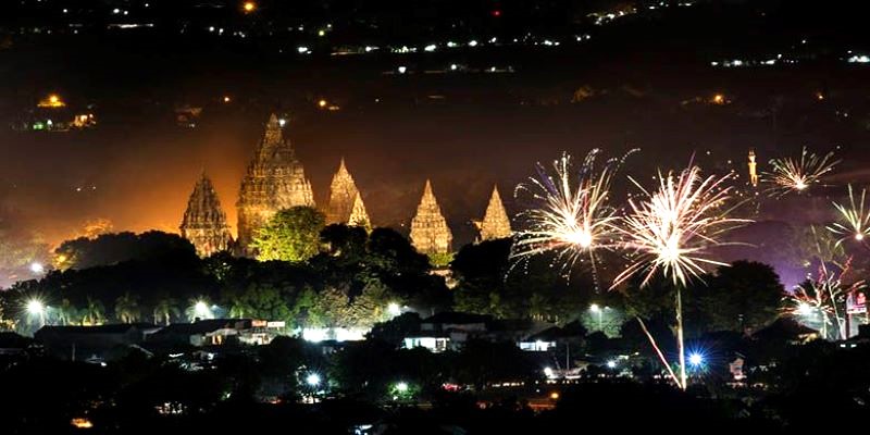 Lokasi dan Daftar Acara Malam Tahun Baru 2025 di Jogja