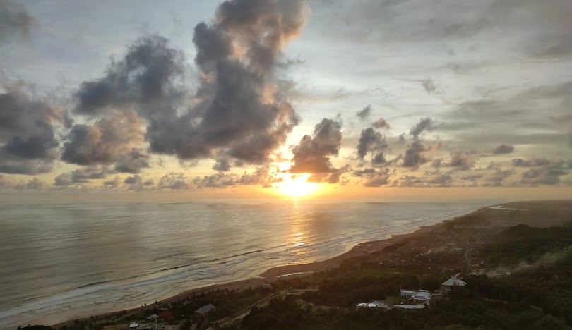 Wisata Jogja View Panorama Pantai untuk Liburan Nataru 2024-2025