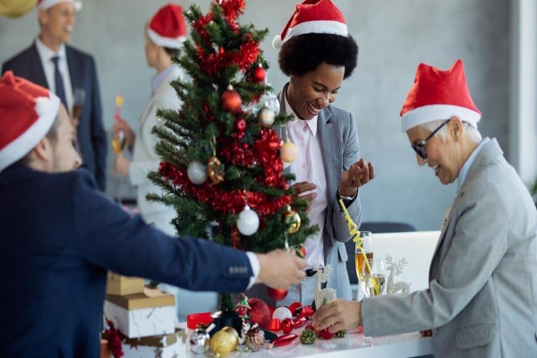 40 Ucapan Selamat Natal 2024 Bahasa Indonesia untuk Bos, Keluarga, Teman dan Kekasih, Lengkap dengan Ucapan Tahun Baru 2025