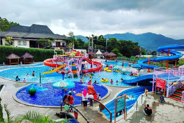 6 Rekomendasi Wisata Waterpark Kota Batu Jelang Nataru 2024, Liburan Asyik Bersama Keluarga