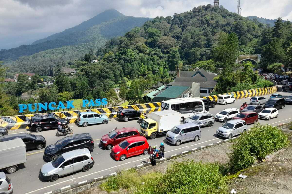 One Way Belum Diterapkan pada Lalu Lintas di Puncak, Ternyata ini Alasannya