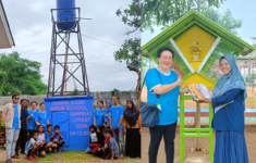 RPTRA Duri Kosambi Terima Sumbangan Toren Air dan Buku dari Binus School Simprug