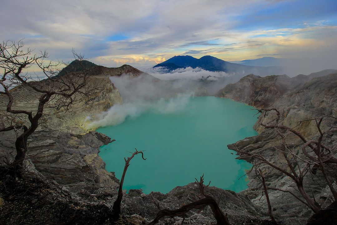 Cek Harga Tiket Kawah Ijen Banyuwangi Jelang Nataru 2024/2025