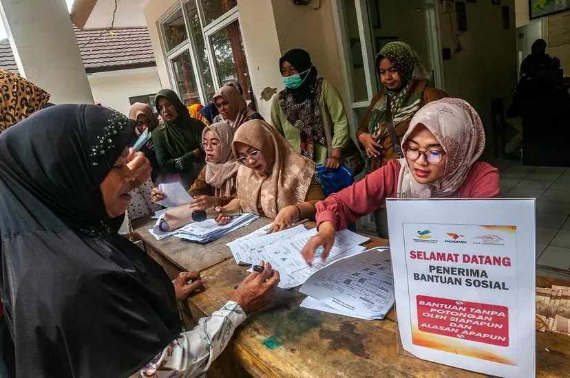 29.611 KPM di Tangerang Sudah Terima Bansos PKH Triuwalan I 2025