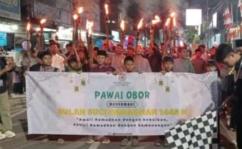 RW 01 Kelurahan Rawa Buaya Gelar Pawai Obor