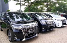 Rental Alphard Jakarta