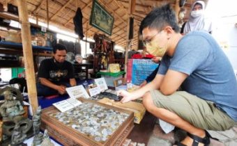 Tempat Jual Beli Uang Kuno di Jakarta