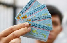 Cara Ganti Foto KTP Resmi dari Ditjen Dukcapil, Lengkap dengan Proses dan Dokumen Persyaratannya