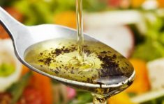 Ini Perbedaan Minyak Babi dan Minyak Sawit Menurut Pakar Gizi: Dari Rasa hingga Aroma Bisa Terlihat