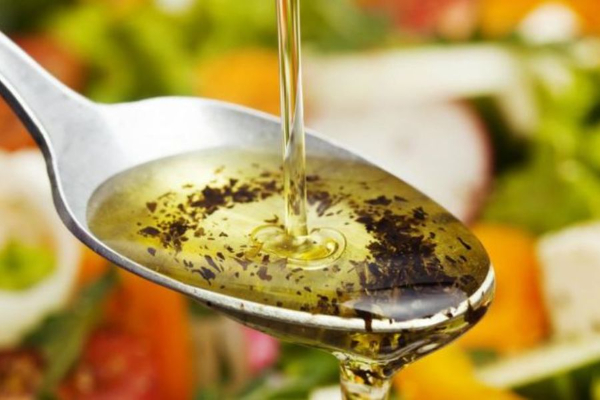 Ini Perbedaan Minyak Babi dan Minyak Sawit Menurut Pakar Gizi: Dari Rasa hingga Aroma Bisa Terlihat
