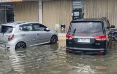Banjir di Bogor Belum Surut Sejak Kemarin, Ratusan Rumah Warga Terendam Air