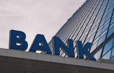 Jadwal Operasional Bank BCA, BNI, BRI, dan BI Selama Libur Panjang 31 Mei-1 Juni 2025