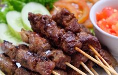 Resep Sate Maranggi Menggunakan Daging Kambing dan Sapi, Beserta Tips Hilangkan Bau Prengus pada Daging