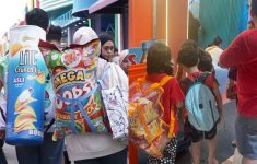 Viral! Tas Snack Jumbo Jadi Tren di PRJ 2025, Isi 10 Snack Harga Rp100.000