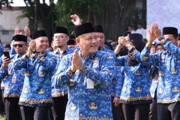ASN Boleh WFA, Pemerintah Resmi Berlakukan Aturan Baru Kerja Fleksibel, Cek Ketentuannya di Sini!