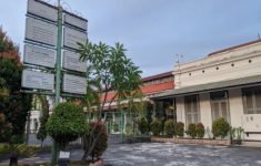 10 Operator Siaga Layani Pendaftaran Sekolah di Posko SPMB SMKN 1 Jakarta, Paling Banyak Kendala Pengaduan Akun