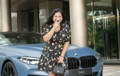 Profil Liana Saputri