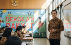 Perbedaan Kurikulum Sekolah Rakyat dan Sekolah Umum