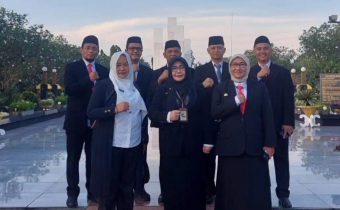 Camat dan Lurah se-DKI Ziarah ke TMP Kalibata