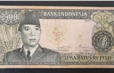 Uang Kuno Rp500 Bergambar Soekarno