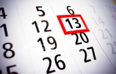 Benarkah Jumat Tanggal 13 Adalah Hari Sial