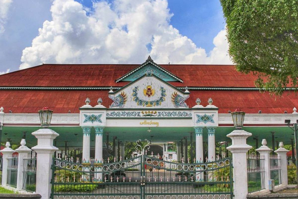 7 Fakta Menarik Lahan Keraton Yogyakarta Disewa untuk Jalan Tol: Cuma Rp12.500 per Meter