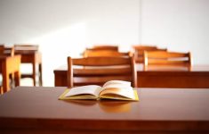 Alasan Sekolah Swasta Gratis Depok Kurang Siswa, Ratusan Kursi Tak Berpenghuni