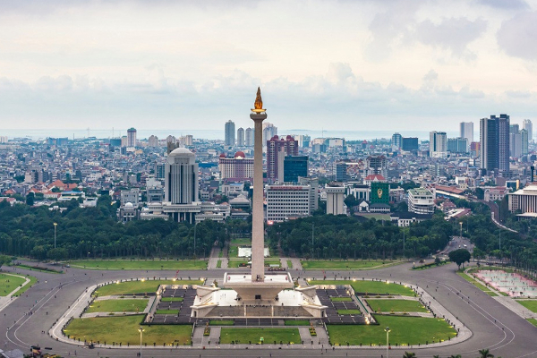 Batal WFH! Karyawan Sekitar Monas Tetap Masuk Kantor Saat HUT Bhayangkara ke-79