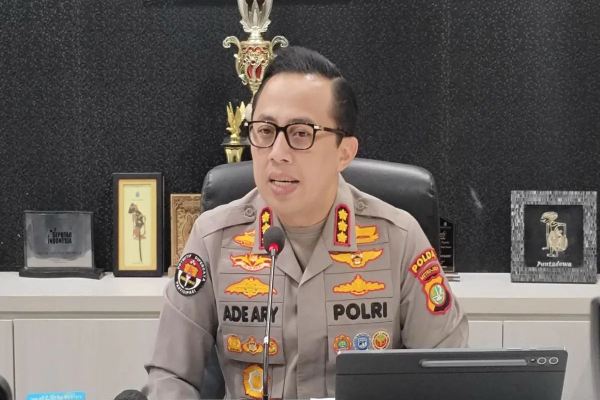 Viral! 9 Wartawan Gadungan Peras Pasangan Usai Keluar Hotel di Tangsel, Korban Dipaksa Transfer Rp130Juta